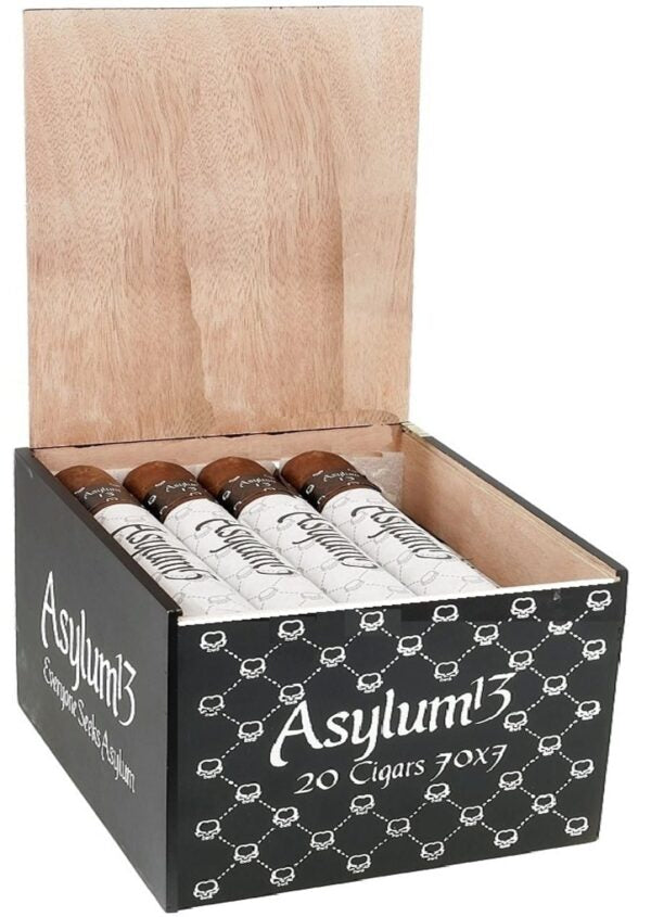 CLE Asylum 13 Nicaragua 70x7 Box Pressed 20ct