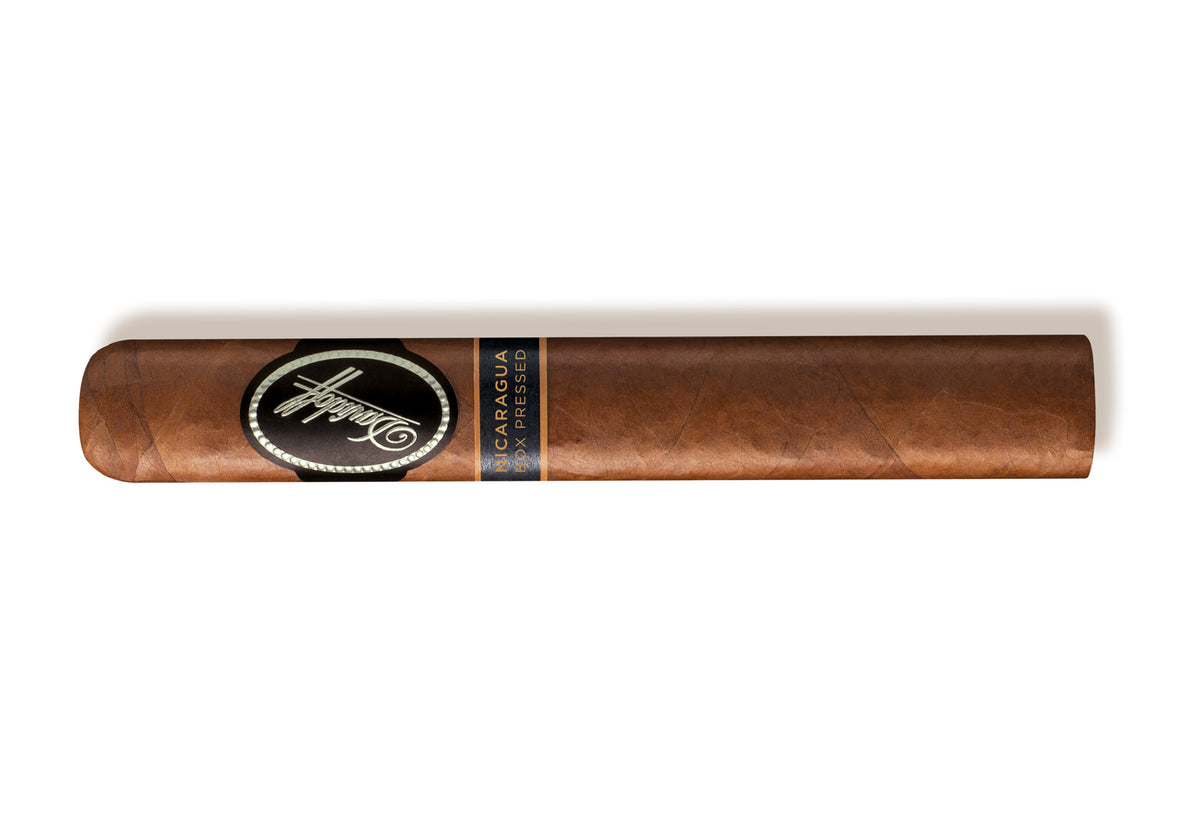 Davidoff Nicaragua Box Pressed Toro 12ct 3