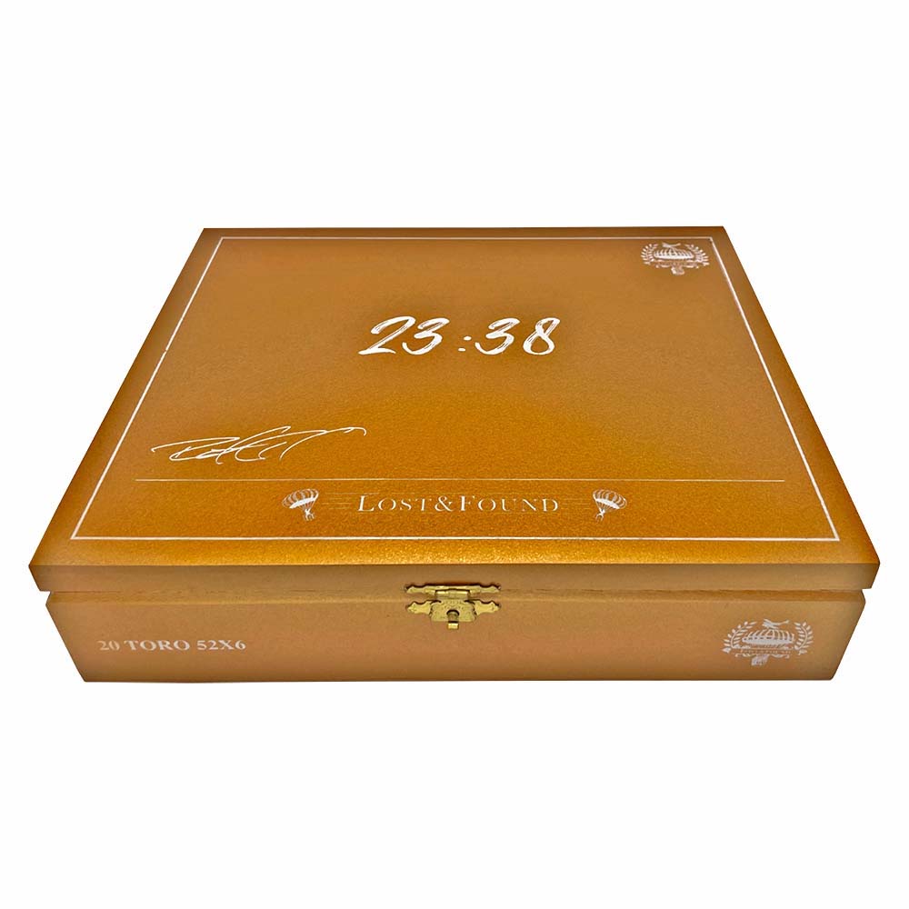 Caldwell Lost & Found 23:38 Robusto 20ct 3