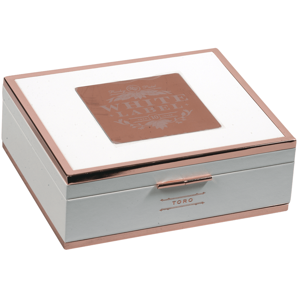 Rocky Patel White Label Toro 20ct 3