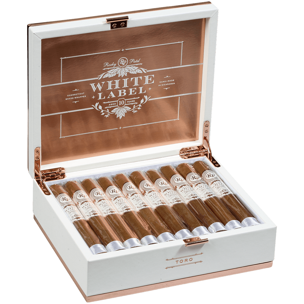 Rocky Patel White Label Toro 20ct 4