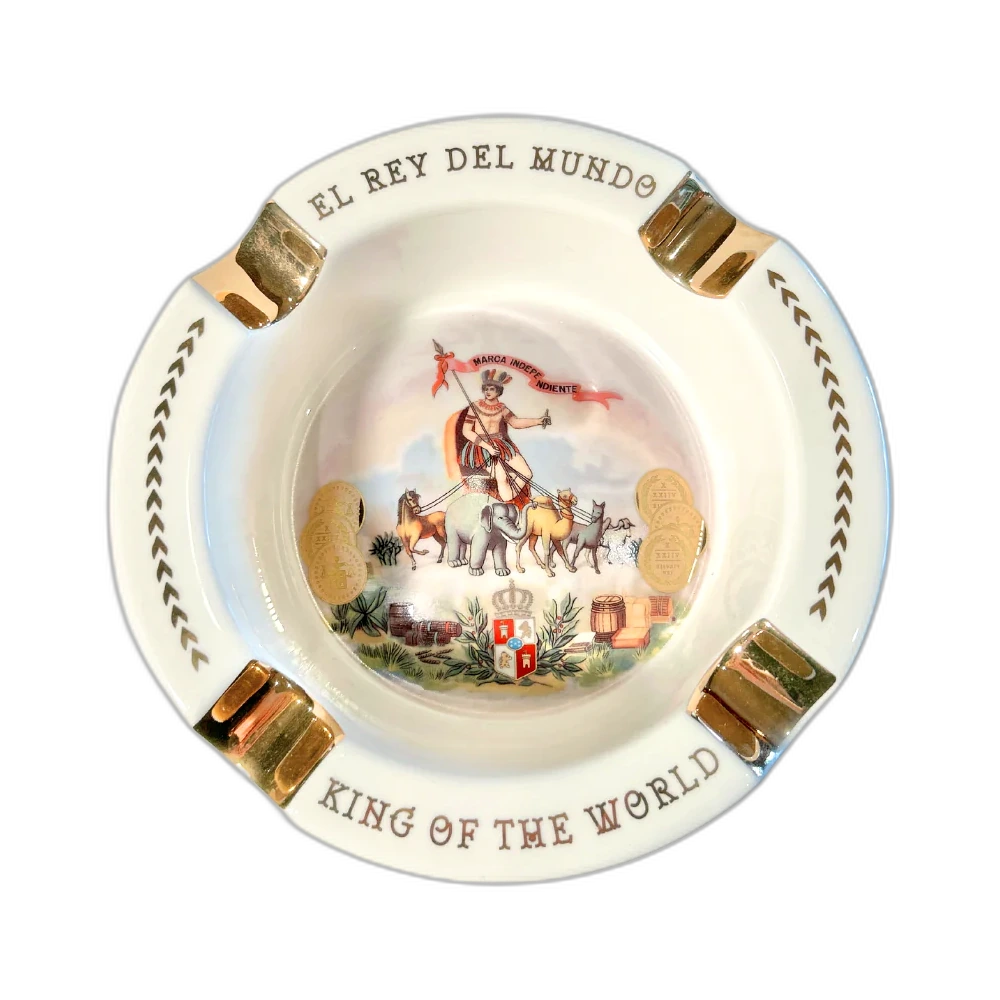 El Rey Del Mundo Ashtray 2