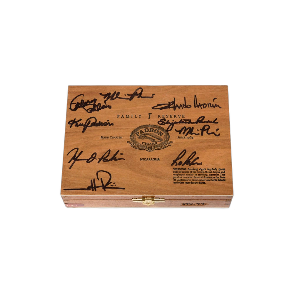 Padron Family Reserve No.44 Natural 10ct 3